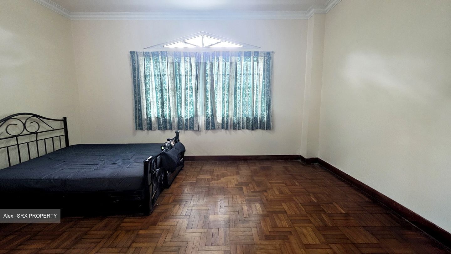 Jalan Senyum (D14), Semi-Detached #555278191